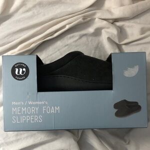 Wayland Square Black Memory Foam Loafers